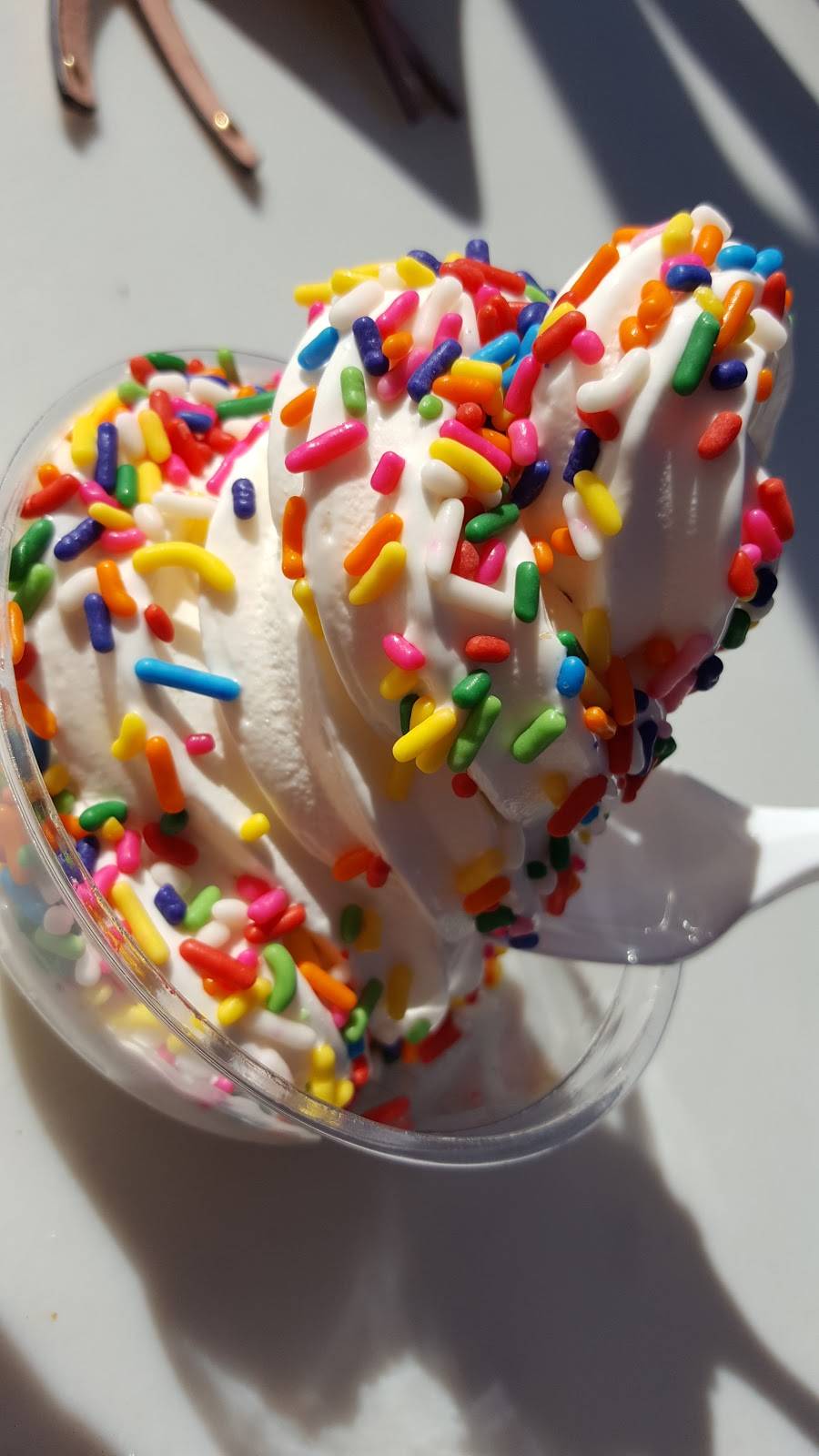 The Cow Soft Ice Cream | restaurant | 3862 Quaker Valley Rd, Pleasantville, PA 15521, USA | 8148392638 OR +1 814-839-2638