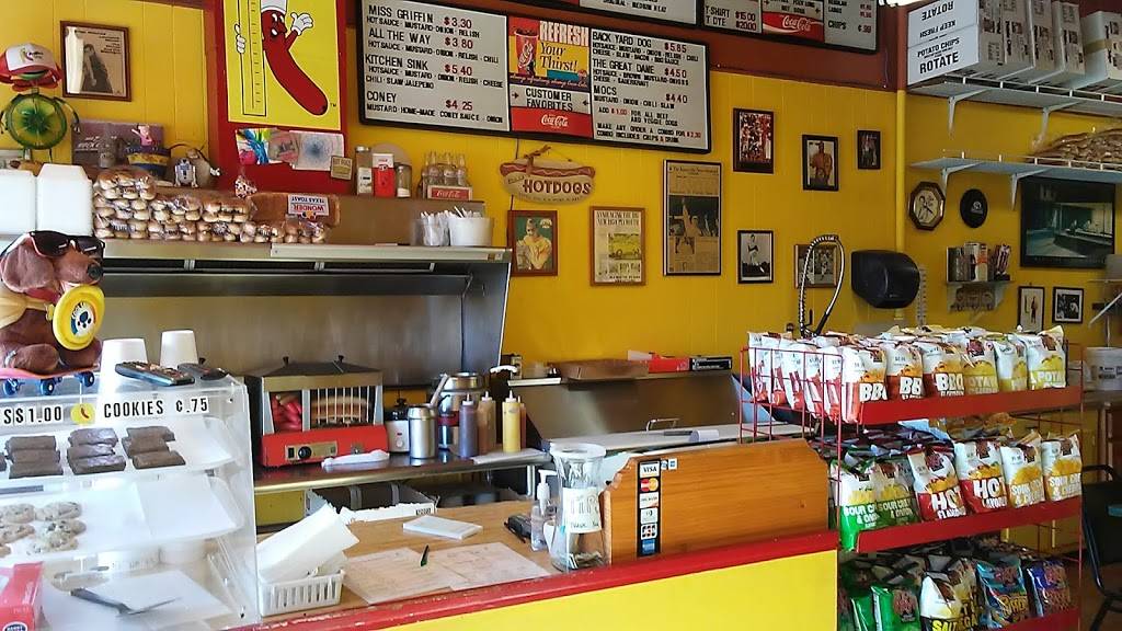 Miss Griffins Footlong Hot Dogs | restaurant | 847 E Main St, Chattanooga, TN 37408, USA | 4232655280 OR +1 423-265-5280