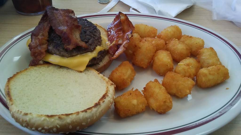 Huddle House | meal takeaway | 13015 Abercorn Extention, Savannah, GA 31419, USA | 9129210220 OR +1 912-921-0220