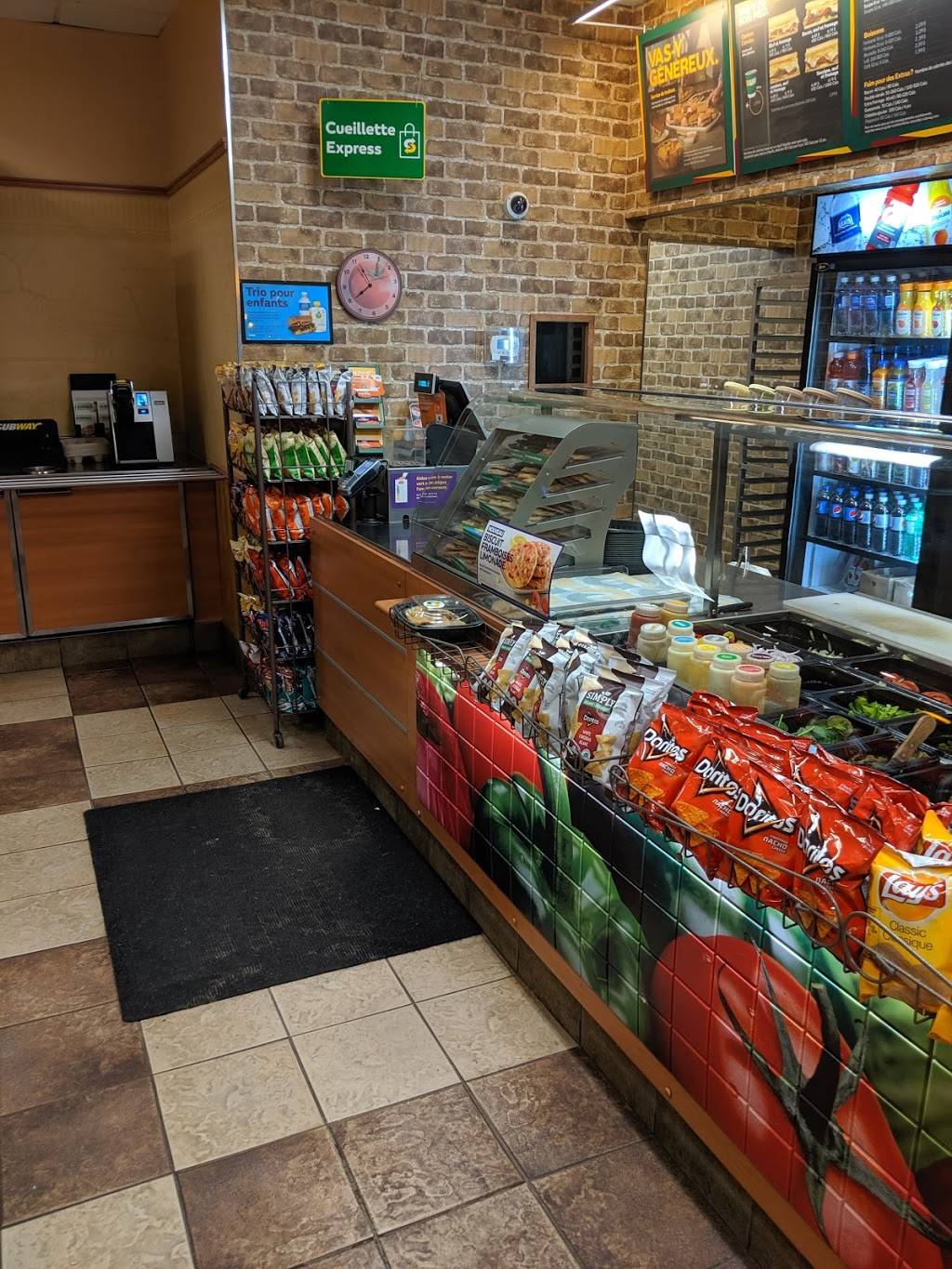 Subway | restaurant | 1304 Rue Roberval, Saint-Bruno-de-Montarville, QC J3V 5J2, Canada | 4504414181 OR +1 450-441-4181