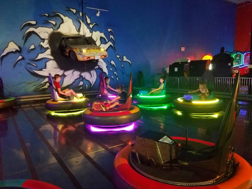 Fun Land of Fredericksburg | restaurant | 1351 Central Park Blvd, Fredericksburg, VA 22401, USA | 5407856700 OR +1 540-785-6700