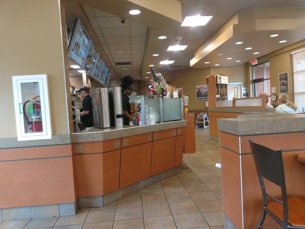 Tim Hortons | restaurant | 1950 Sweet Home Rd, Amherst, NY 14228, USA | 7166890187 OR +1 716-689-0187