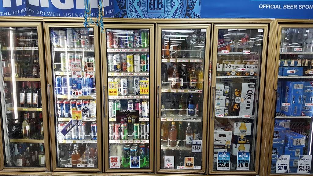 Kiest Market | restaurant | 3807 E Kiest Blvd, Dallas, TX 75203, USA | 2149423711 OR +1 214-942-3711