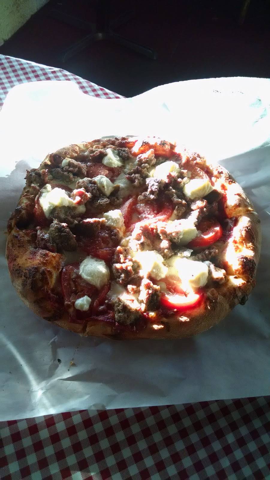 Dinos Pizza | restaurant | 3520 Burbank Blvd, Burbank, CA 91505, USA | 8188413311 OR +1 818-841-3311