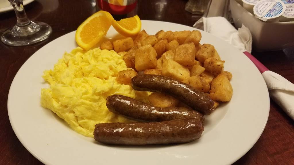 Rendezous Restaurant | restaurant | 10 Laura Blvd, Norwich, CT 06360, USA | 8608895201 OR +1 860-889-5201