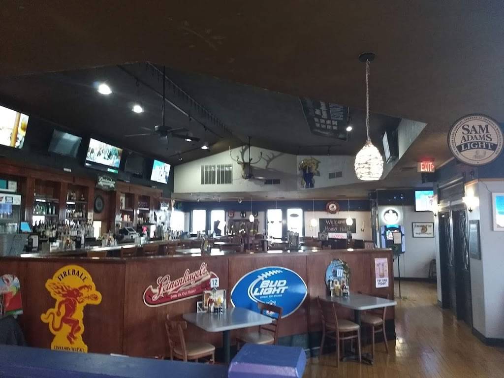 Honey Hole Bar & Grill | restaurant | 7501 Alexandria Pike, Alexandria, KY 41001, USA | 8596944018 OR +1 859-694-4018