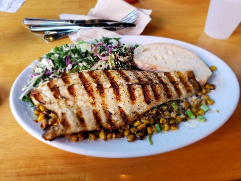 California Fish Grill | restaurant | 730 S Allied Way, El Segundo, CA 90245, USA | 3103221200 OR +1 310-322-1200