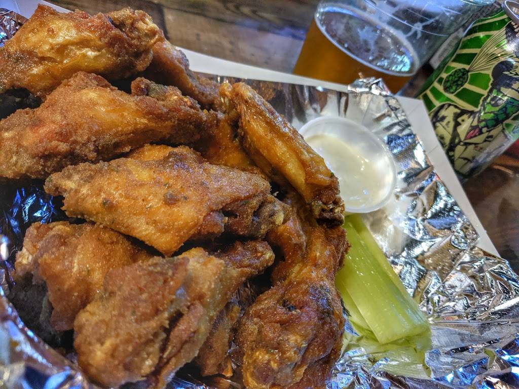 Rumburgers Inc | restaurant | 500 NE Madison Ave, Peoria, IL 61603, USA | 3098398160 OR +1 309-839-8160