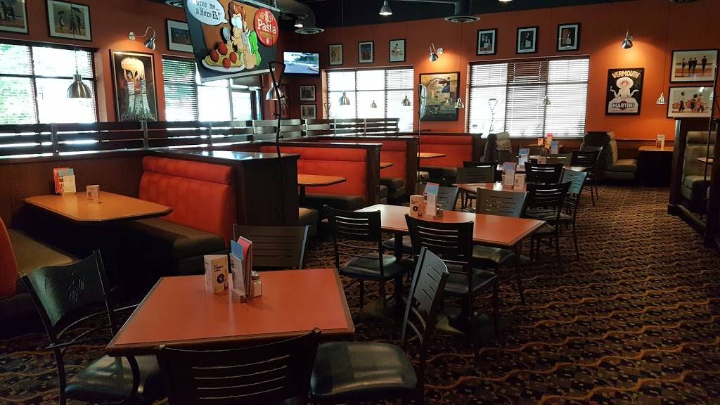Boston Pizza | restaurant | 721 Ottawa St S Unit 2, Kitchener, ON N2E 3H5, Canada | 5197498800 OR +1 519-749-8800