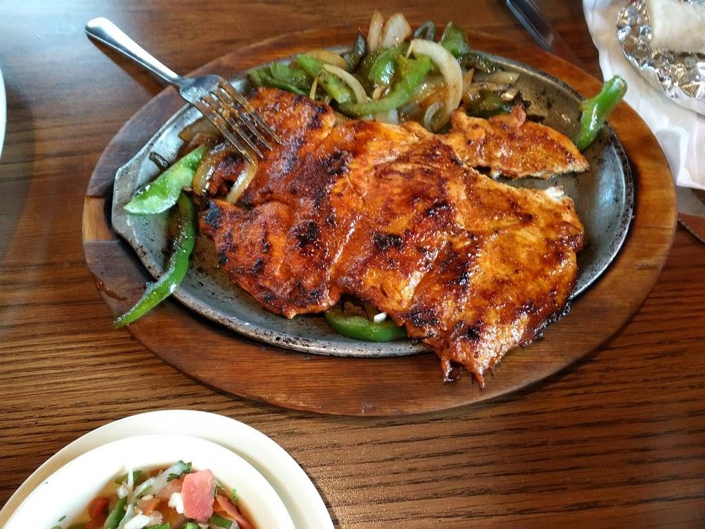 El Tarasco | restaurant | 5425 New Cut Rd, Louisville, KY 40214, USA | 5023685628 OR +1 502-368-5628