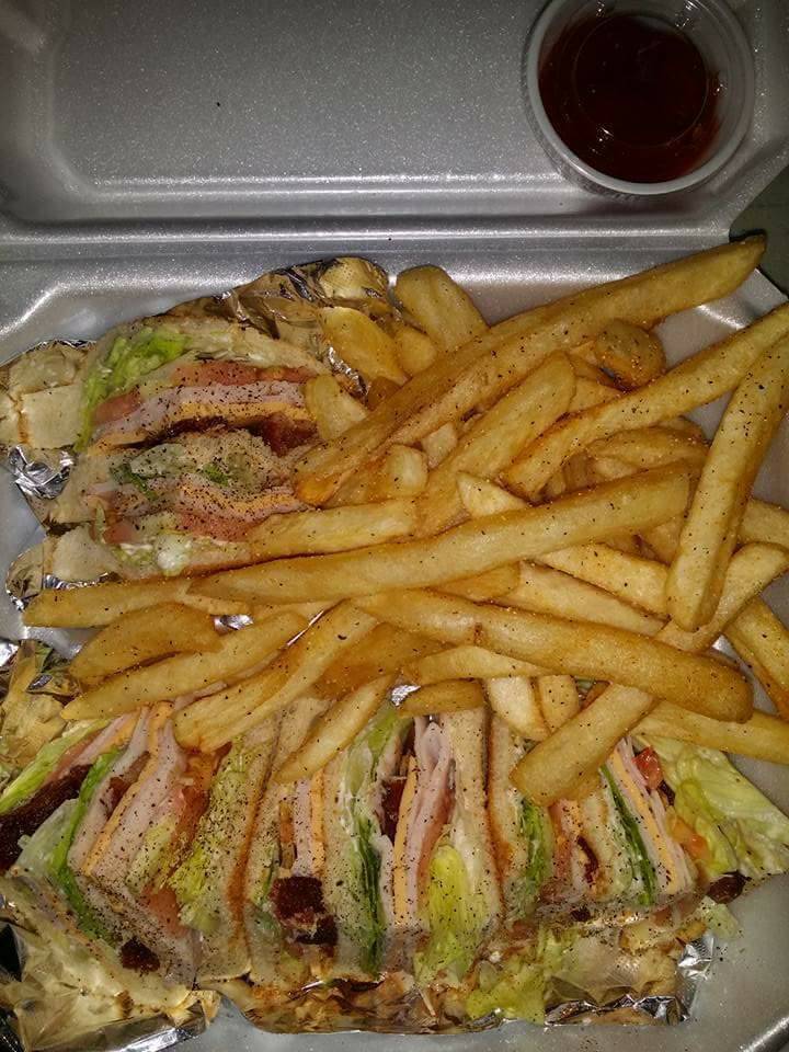 THE SHACK GRILL | restaurant | 1518 Purdue Dr, Fayetteville, NC 28303, USA | 9105841364 OR +1 910-584-1364