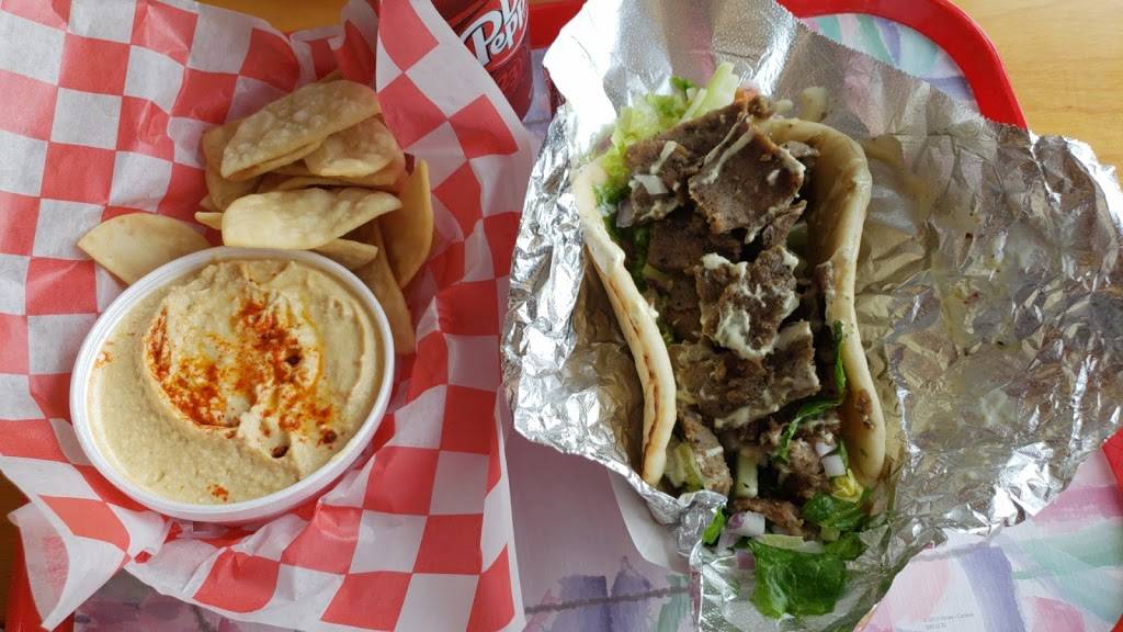Simply Gyros | restaurant | 6600 North Fwy #108, Fort Worth, TX 76137, USA | 8173498675 OR +1 817-349-8675