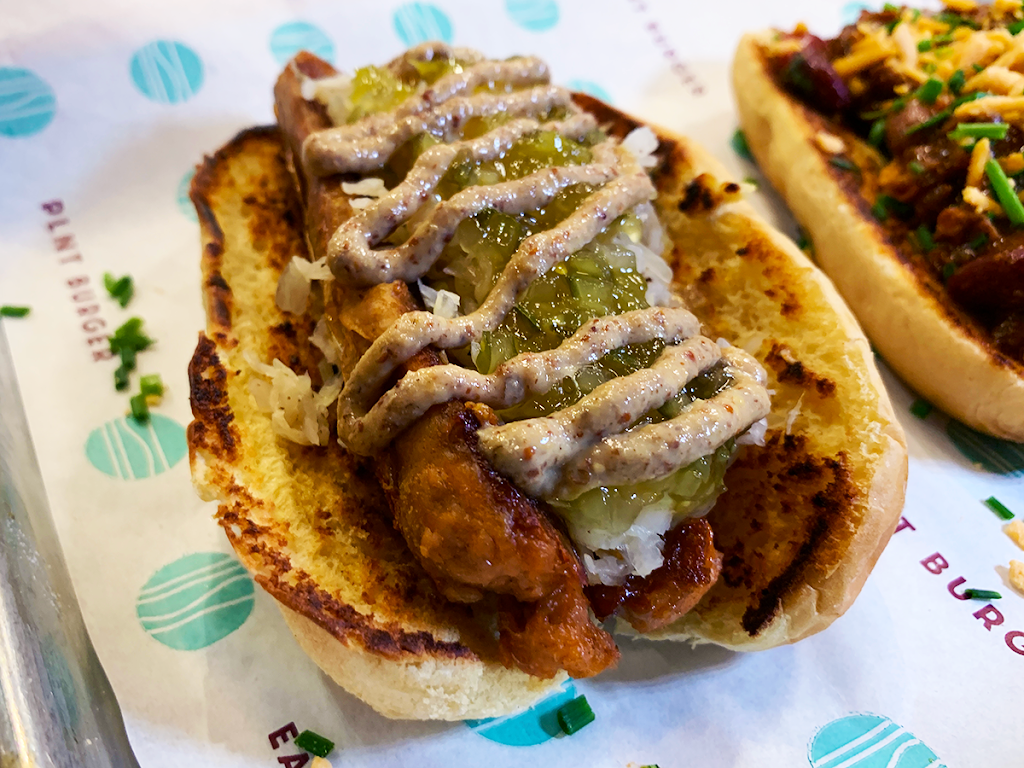 PLNT Burger | restaurant | Inside the Whole Foods, 833 Wayne Ave, Silver Spring, MD 20910, USA | 2406856286 OR +1 240-685-6286