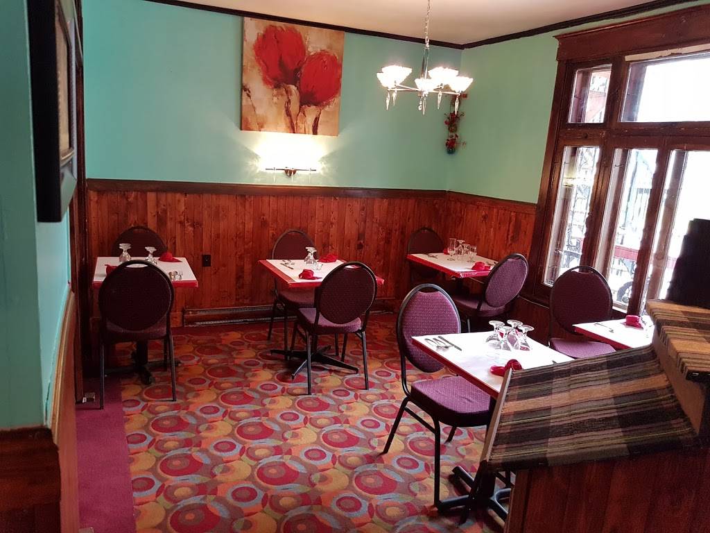 Royal Tandori | restaurant | 1746 1re Ave, Québec, QC G1L 3L7, Canada | 4185233663 OR +1 418-523-3663