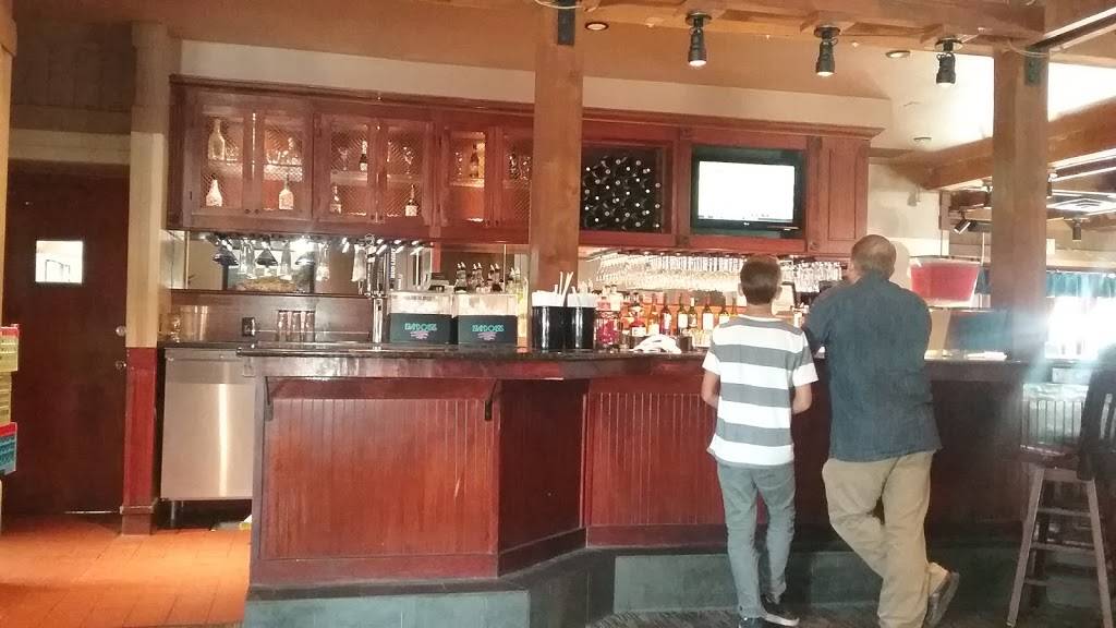 Red Lobster | restaurant | 2040 Aborn Rd, San Jose, CA 95121, USA | 4082742400 OR +1 408-274-2400