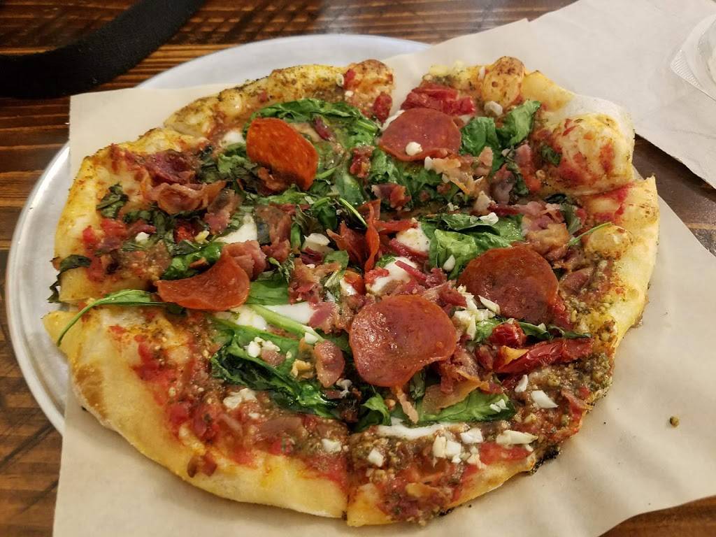 Your Pie | restaurant | 6748 Fox Centre Pkwy, Gloucester, VA 23061, USA | 8048249041 OR +1 804-824-9041