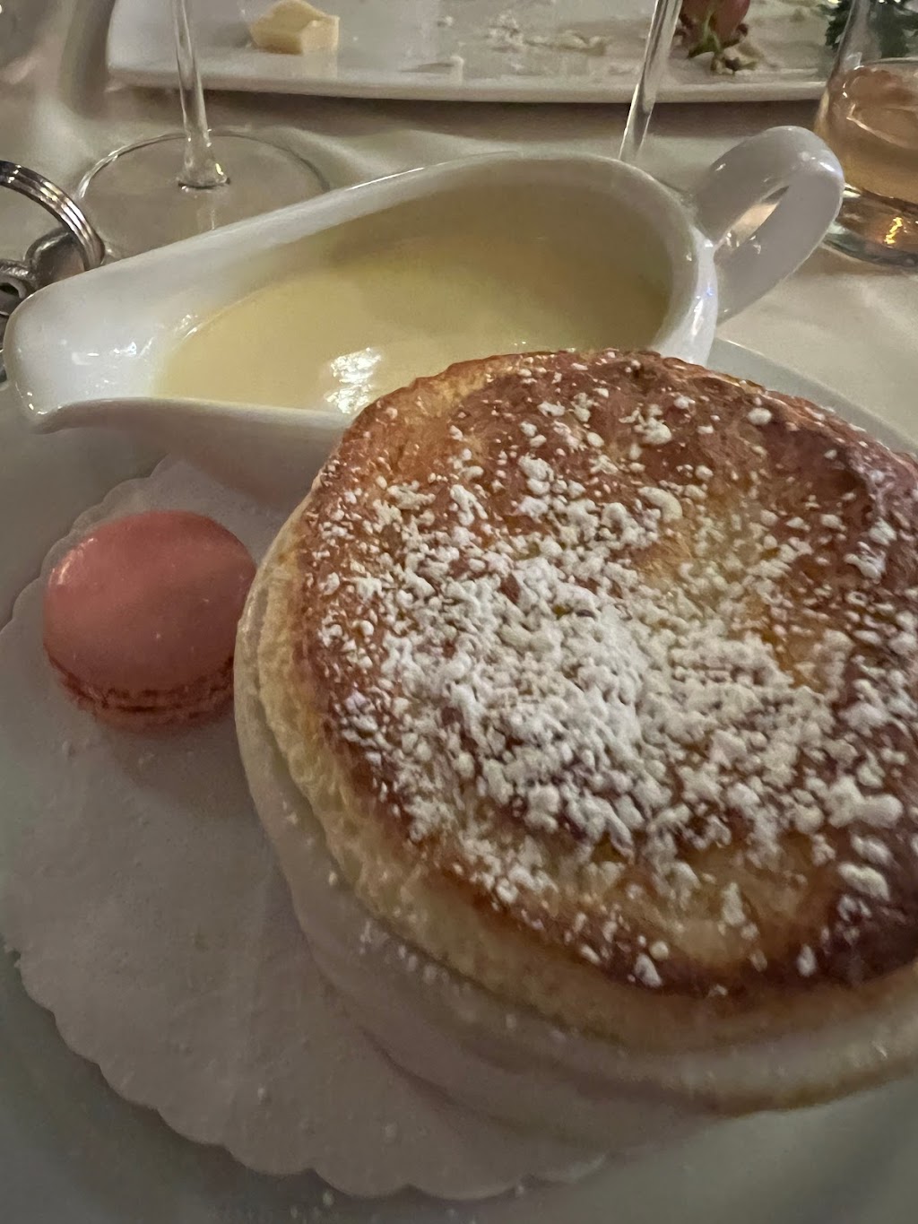 Restaurant Jeanne DArc | restaurant | 715 Bush St, San Francisco, CA 94108, USA | 4154213154 OR +1 415-421-3154