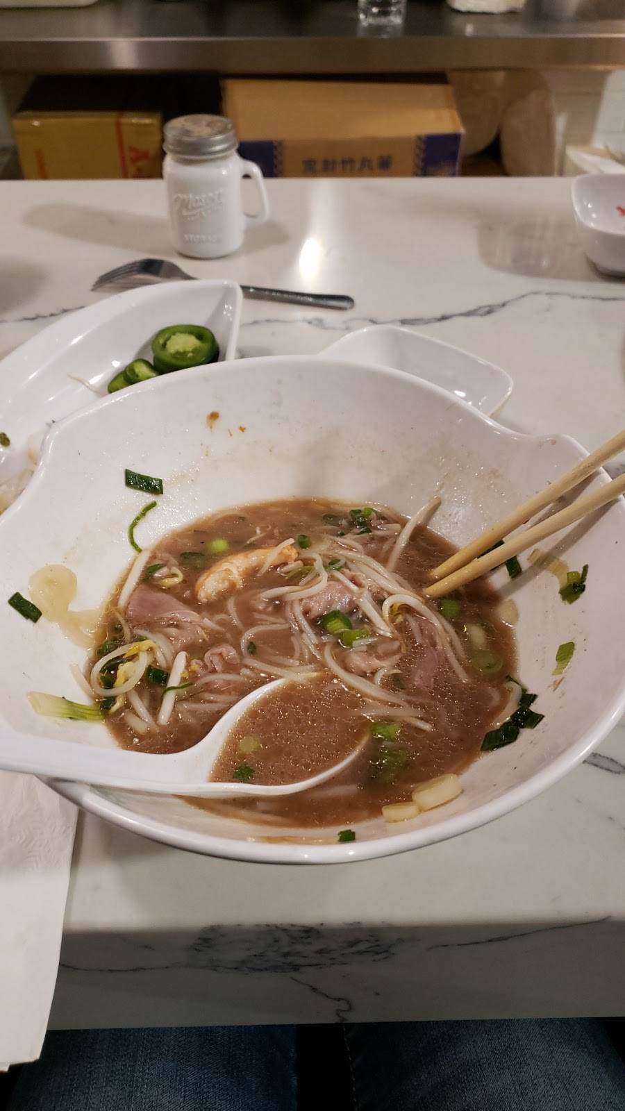 Saigon Noodle Bar | restaurant | 8221 Germantown Ave, Philadelphia, PA 19118, USA | 2672697228 OR +1 267-269-7228