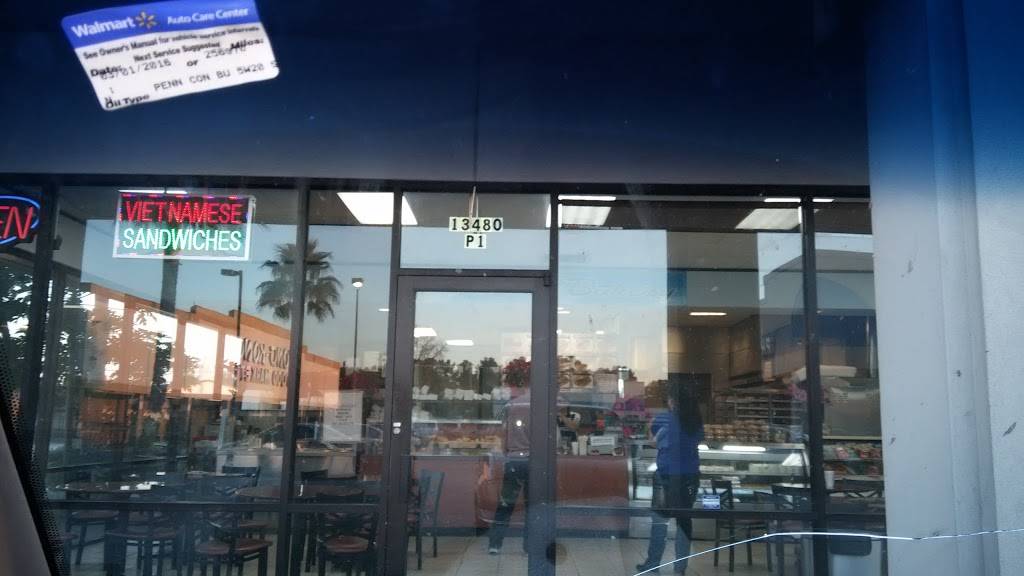Vina Bakery (Vietnamese Sandwich) | restaurant | 13480 Veterans Memorial Dr # P, Houston, TX 77014, USA | 2814441170 OR +1 281-444-1170