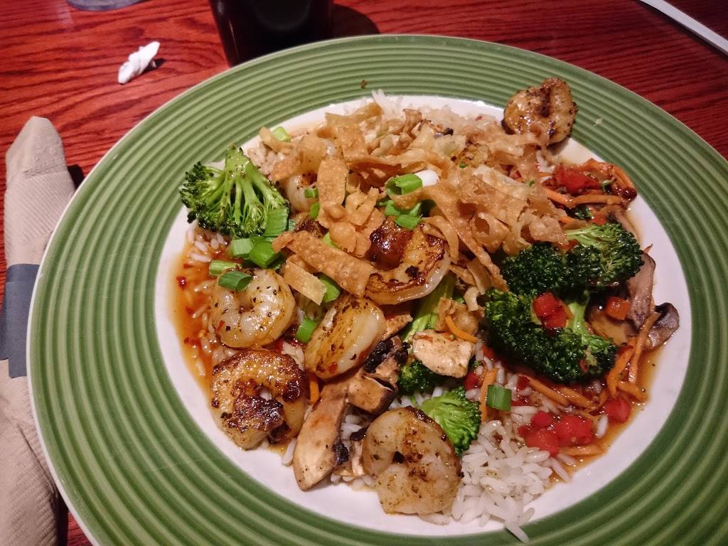 Applebees Grill + Bar | restaurant | 57796 Twentynine Palms Highway, Yucca Valley, CA 92284, USA | 7603652900 OR +1 760-365-2900