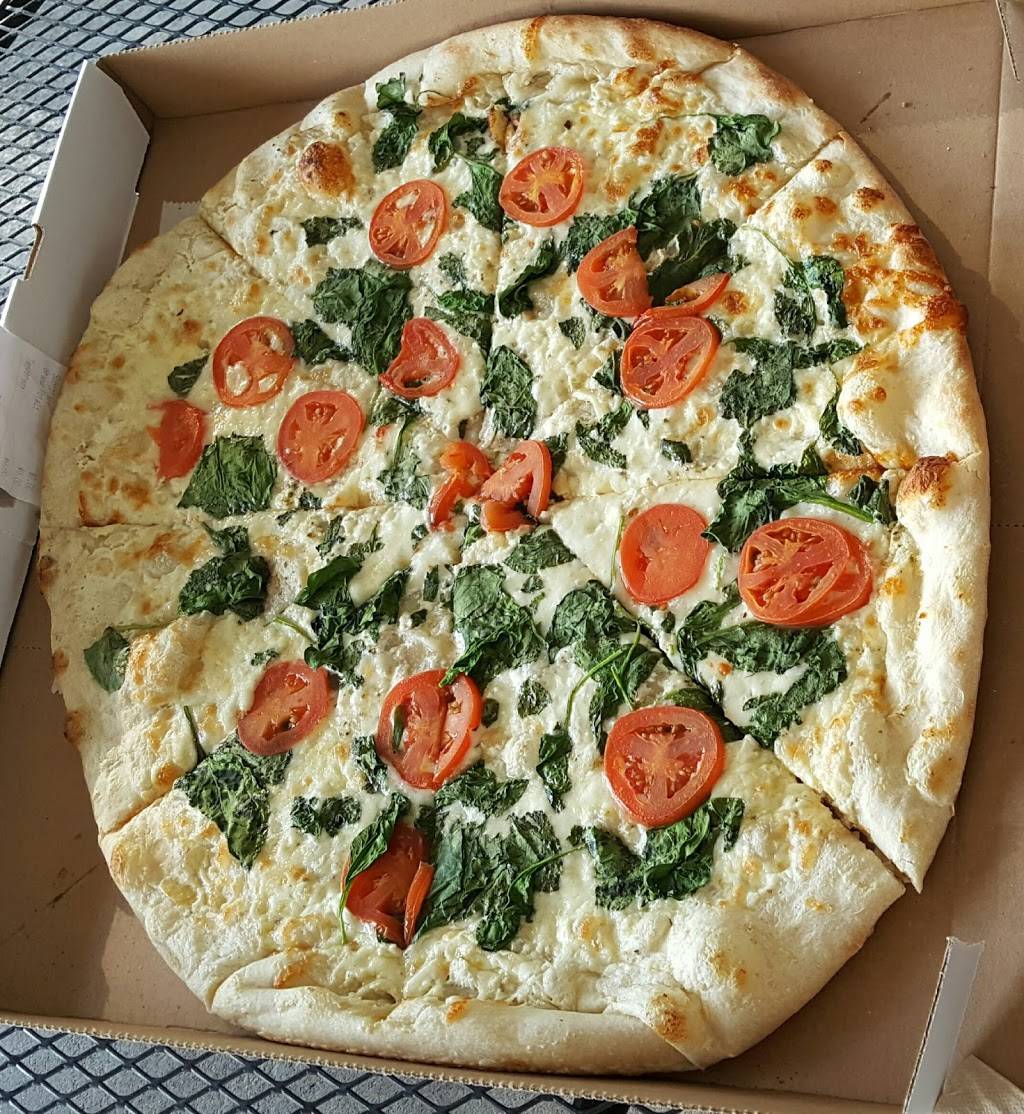 Randys Pizza | restaurant | 2458 Wycliff Rd, Raleigh, NC 27607, USA | 9193225990 OR +1 919-322-5990