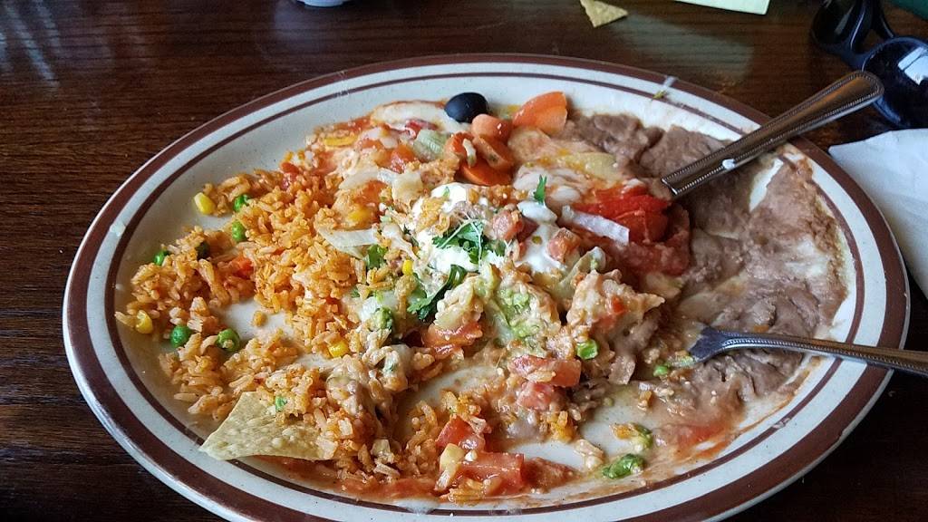 La Siesta Mexican Restaurant | restaurant | 920 N El Camino Real, San Clemente, CA 92672, USA | 9494983094 OR +1 949-498-3094