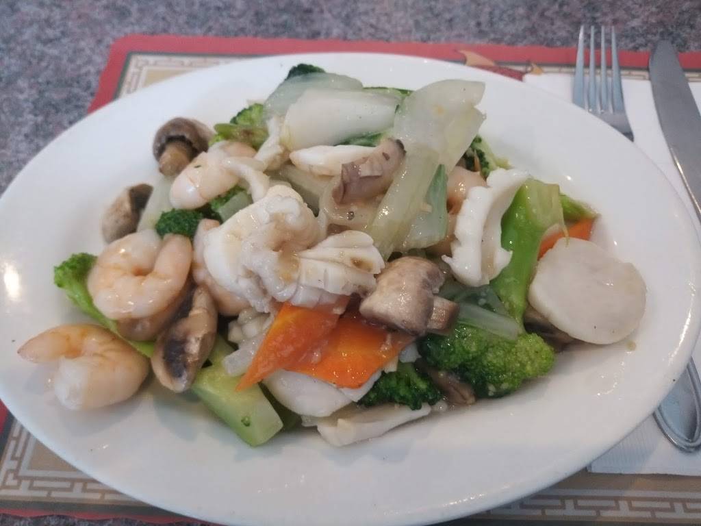 Mister Moons Chinese Food | restaurant | 13311 Yonge St, Richmond Hill, ON L4E 3L6, Canada | 9057738383 OR +1 905-773-8383