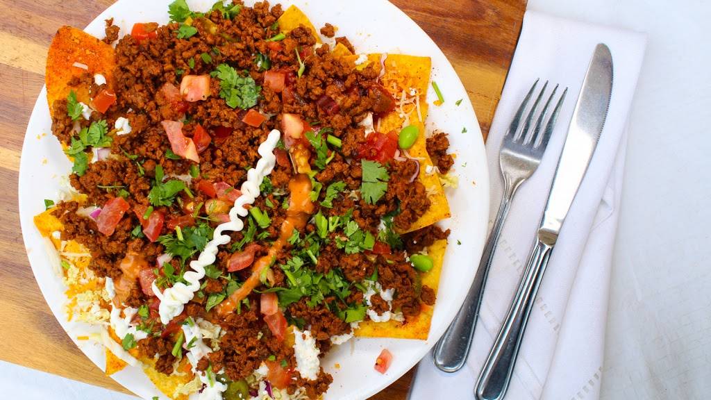 Bobby Burrito & Taco | restaurant | 3580 Tecumseh Rd E, Windsor, ON N8W 1H6, Canada | 5199158488 OR +1 519-915-8488