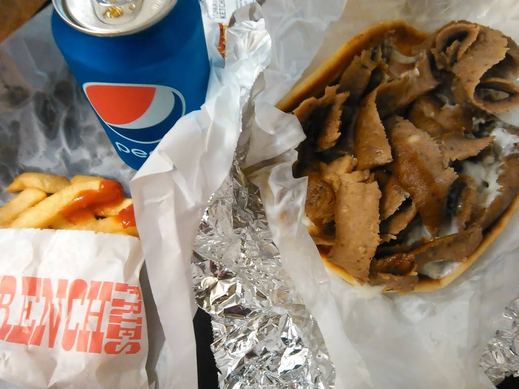 Uptown Pizza & Barbecue Restaurant | restaurant | 1031 W Wilson Ave, Chicago, IL 60640, USA | 7732755390 OR +1 773-275-5390