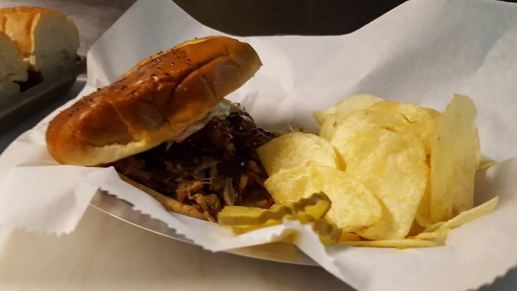 Bottle & Tap music cafe | restaurant | 11445 Coursey Blvd, Baton Rouge, LA 70816, USA | 2253004559 OR +1 225-300-4559