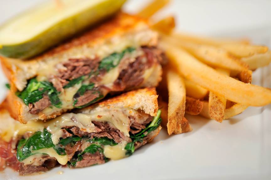 Triangle Grille | restaurant | 369 W Vine St, Lexington, KY 40507, USA | 8592813773 OR +1 859-281-3773