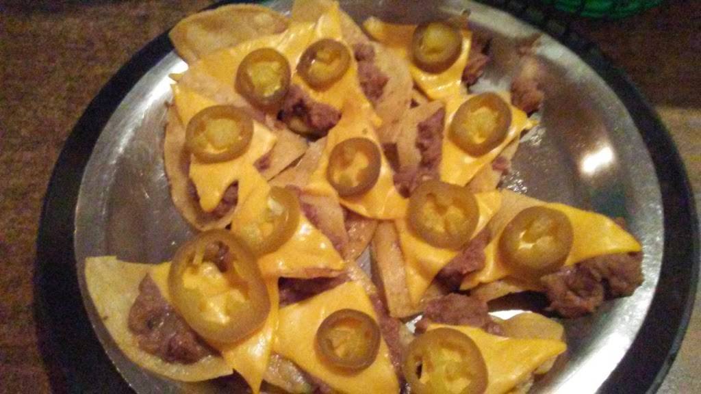 El Charritos-Helenas Original Restaurante | restaurant | 201 Mill St, Davison, MI 48423, USA | 8106589308 OR +1 810-658-9308