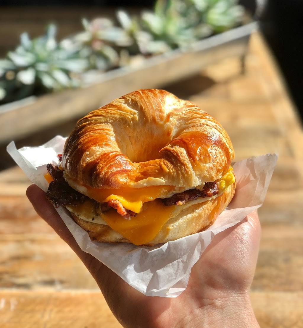 Crave | cafe | 297 Rantoul St, Beverly, MA 01915, USA | 9789692567 OR +1 978-969-2567