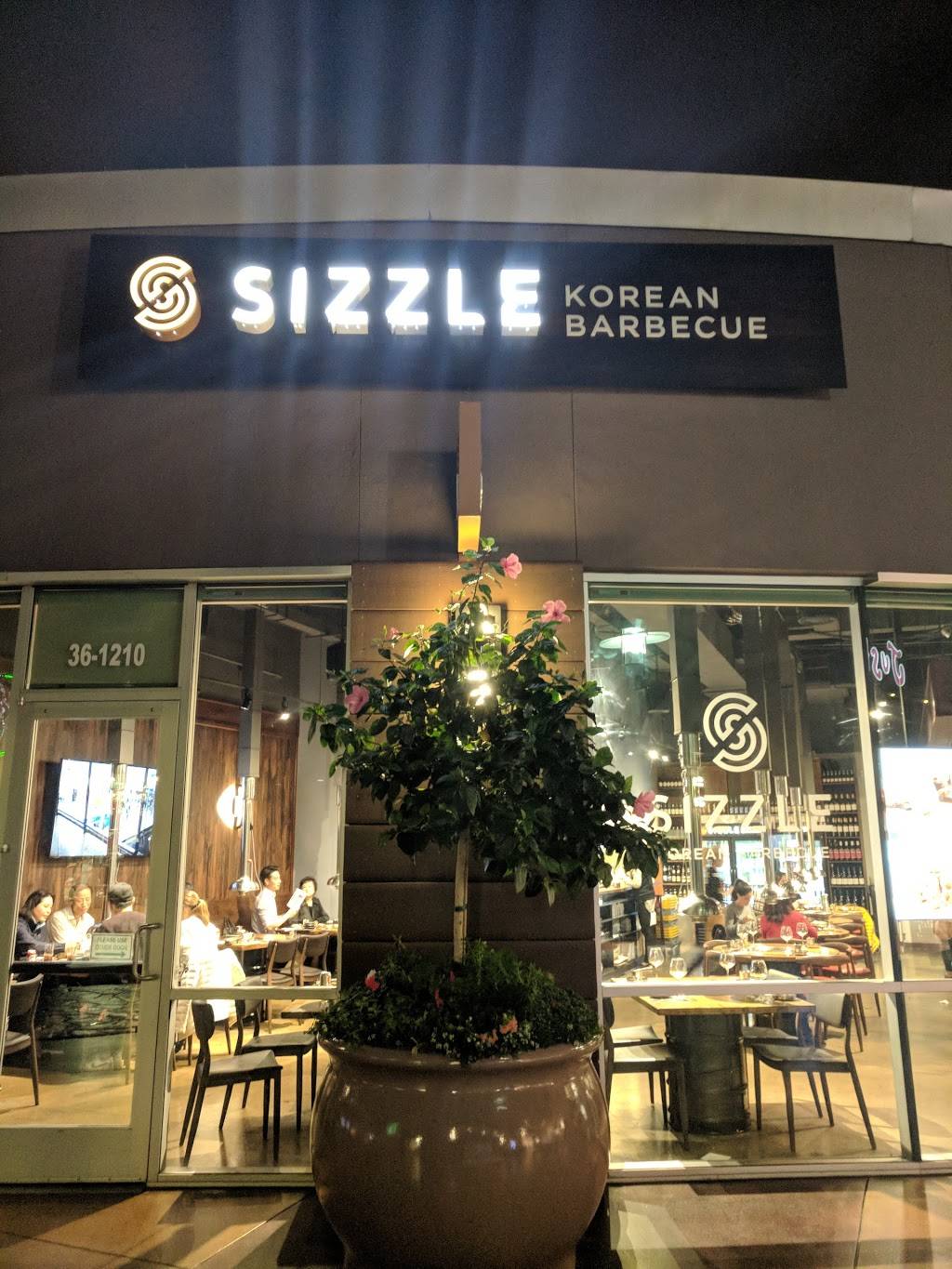 Sizzle Korean BBQ | restaurant | 21001 N Tatum Blvd #36, Phoenix, AZ 85050, USA | 4802659406 OR +1 480-265-9406