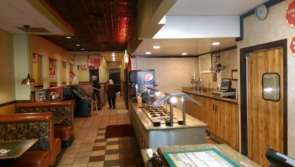 Round Table Pizza | meal delivery | 2506 E Chapman Ave, Fullerton, CA 92831, USA | 7148714481 OR +1 714-871-4481