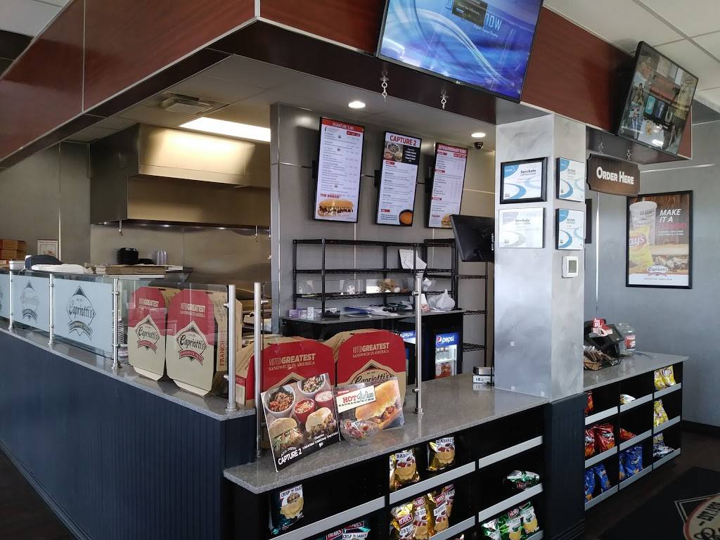 Capriottis Sandwich Shop | restaurant | 120 Lantana Dr, Hockessin, DE 19707, USA | 3022575222 OR +1 302-257-5222