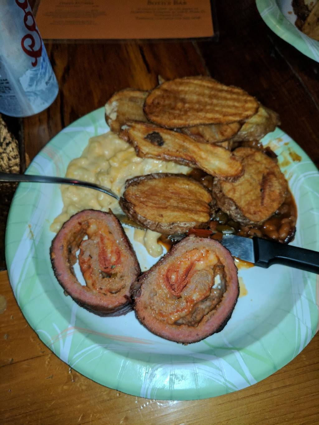 Boyds Bar Catering | restaurant | 108 Main St E, Fairbank, IA 50629, USA | 3196350048 OR +1 319-635-0048