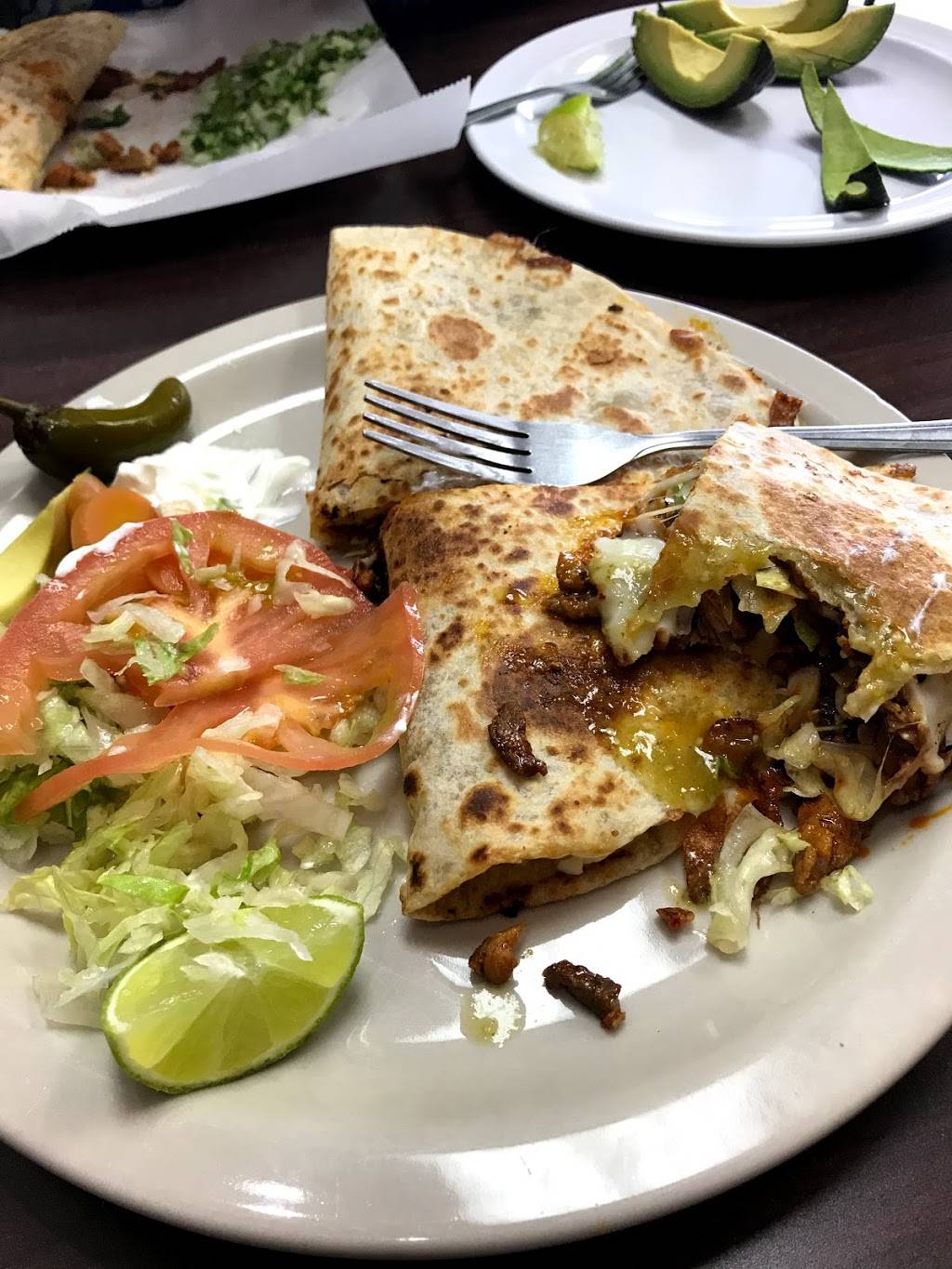 Taqueria El Trompo | restaurant | 3253 Harry Wurzbach Rd, San Antonio, TX 78209, USA | 2107801017 OR +1 210-780-1017