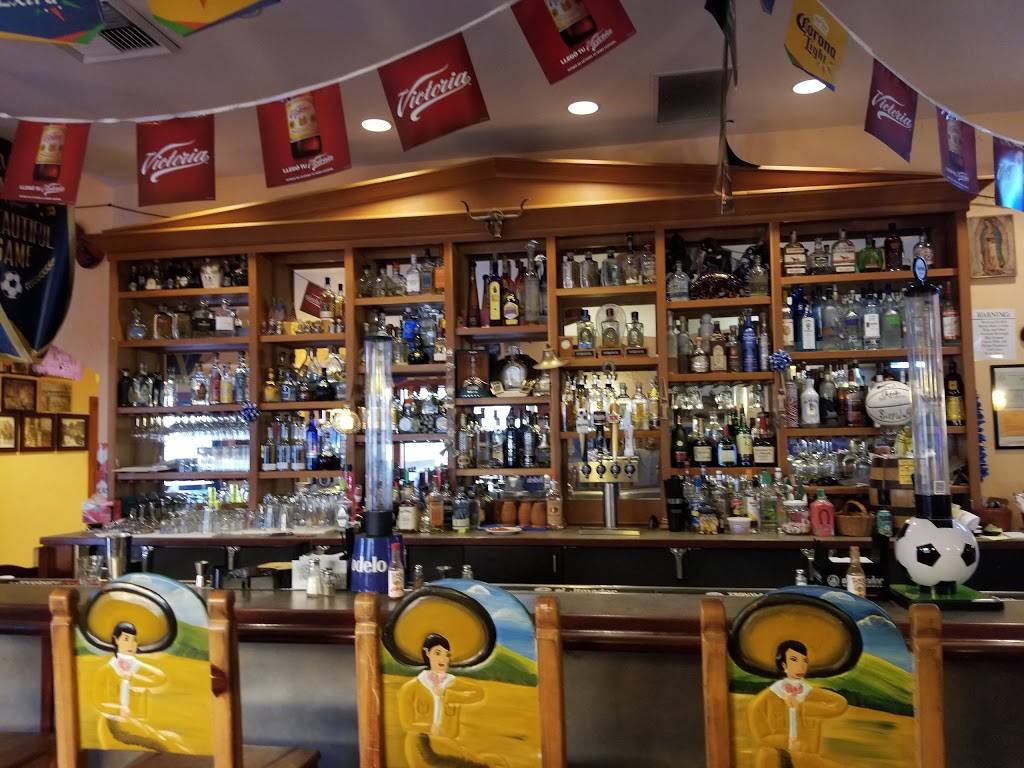 La Espuela | restaurant | 89 W El Camino Real, Mountain View, CA 94040, USA | 6506258374 OR +1 650-625-8374