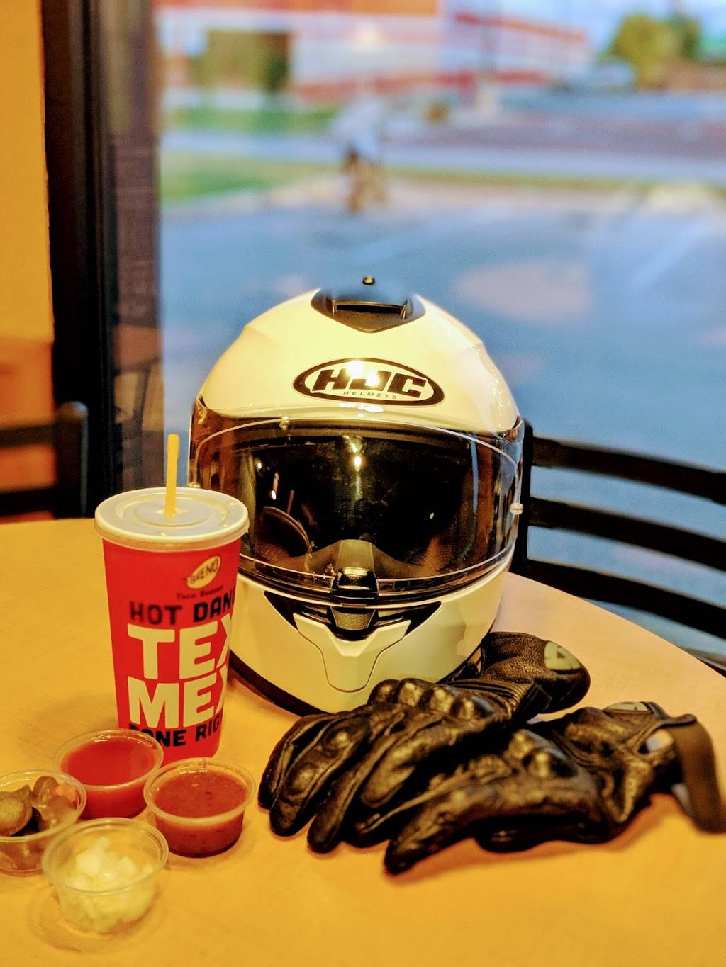 Taco Bueno | restaurant | 12130 Vancouver Ave, Sapulpa, OK 74066, USA | 9182984130 OR +1 918-298-4130