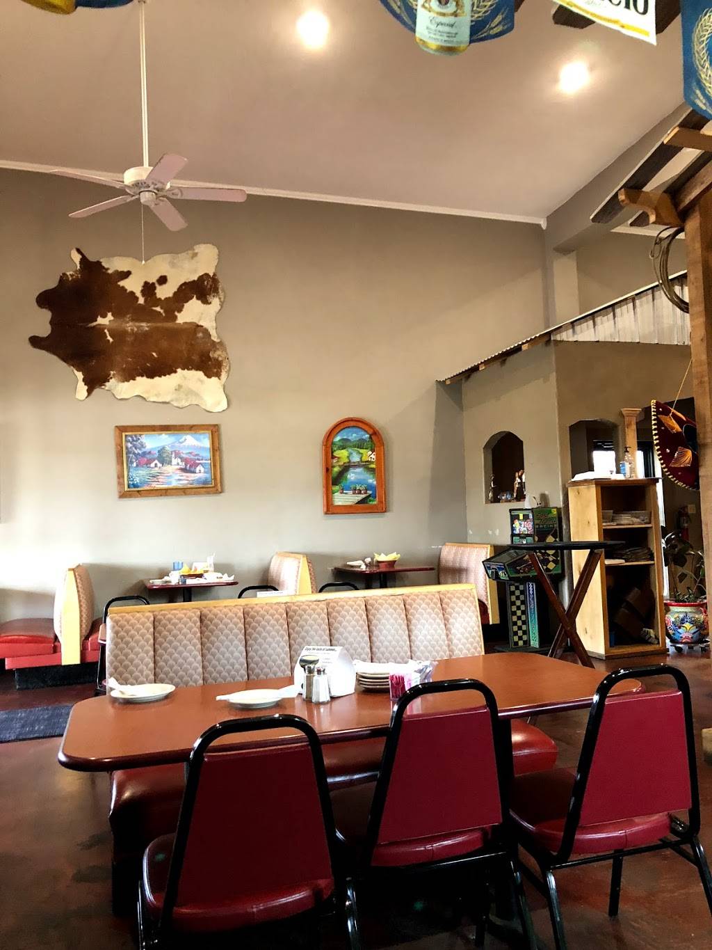 Abuelitas | restaurant | 2514 W Broadway Ave, Sulphur, OK 73086, USA | 5806222285 OR +1 580-622-2285