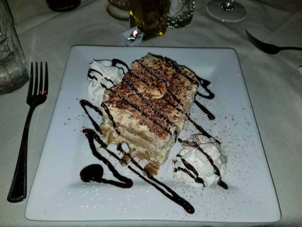 Villa Roma | restaurant | 278 MA-28, West Harwich, MA 02671, USA | 5084326868 OR +1 508-432-6868