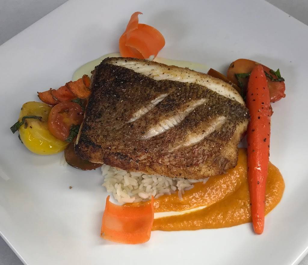 Lone Oak Bar and Grille | restaurant | 1434 Centre Pl Dr, Denton, TX 76205, USA | 9403834100 OR +1 940-383-4100