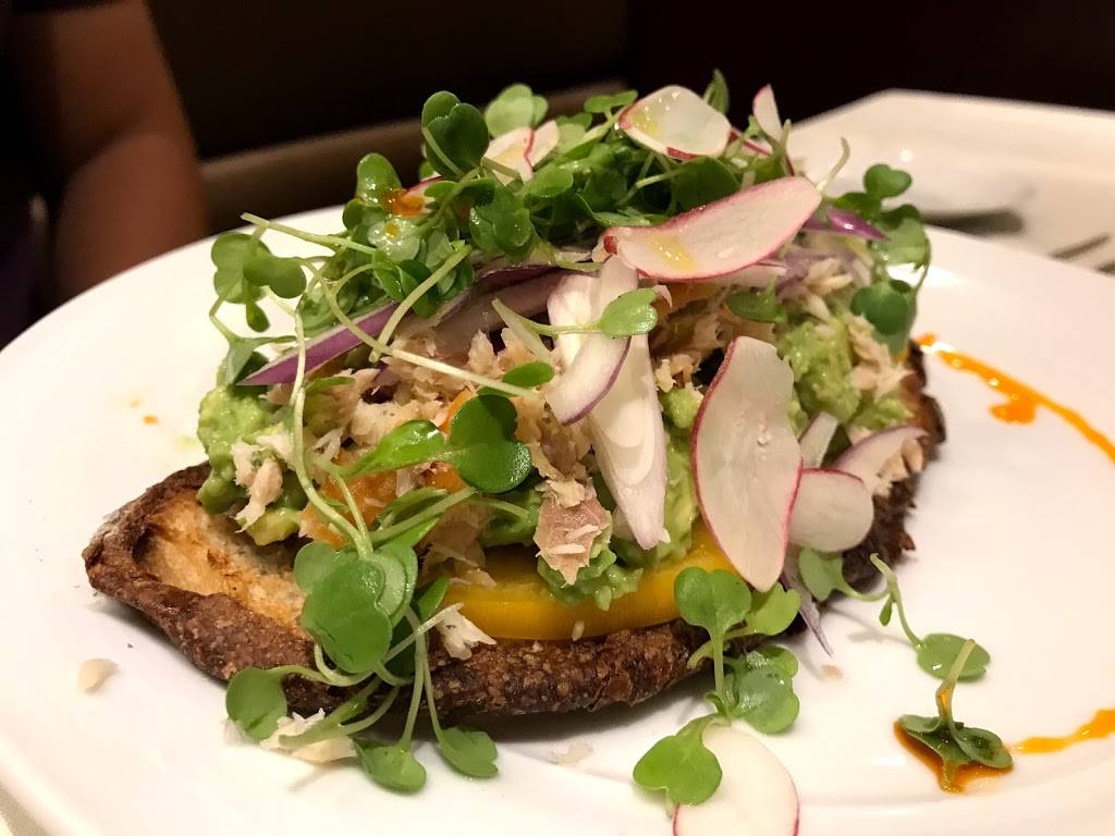 The Winery Restaurant & Wine Bar | restaurant | 2647 Park Ave, Tustin, CA 92782, USA | 7142587600 OR +1 714-258-7600