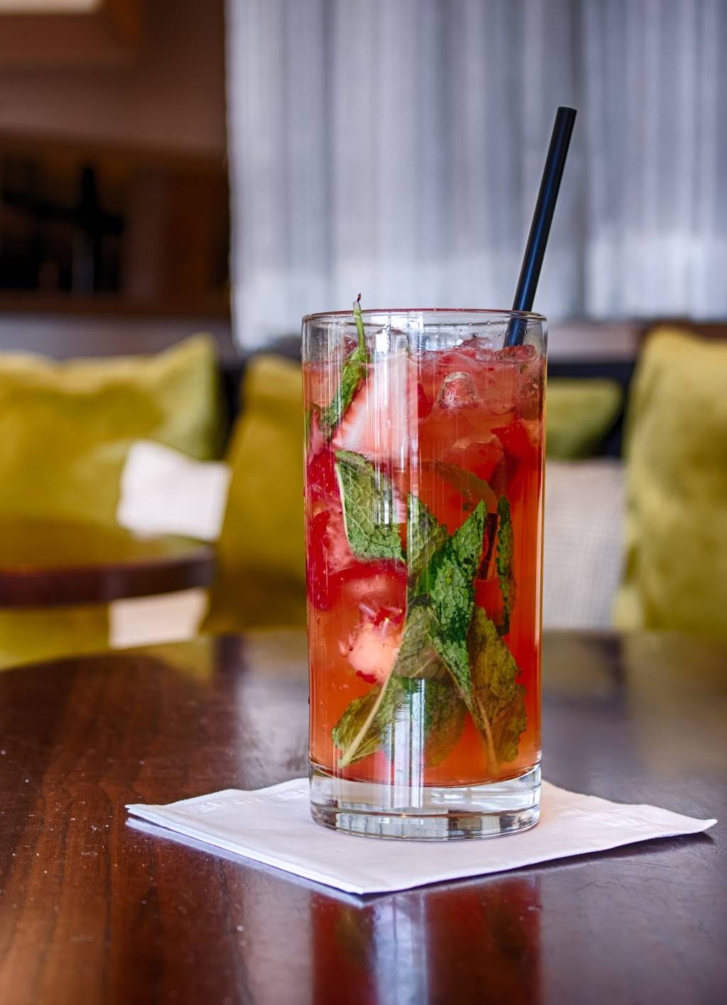 Vivace | restaurant | 115, 4209, Lassiter Mill Rd, Raleigh, NC 27609, USA | 9197877747 OR +1 919-787-7747