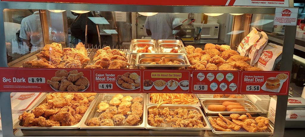 Krispy Krunchy Chicken @ Summerfield Chevron | restaurant | 13202 Summerfield Blvd, Riverview, FL 33579, USA | 8136714688 OR +1 813-671-4688