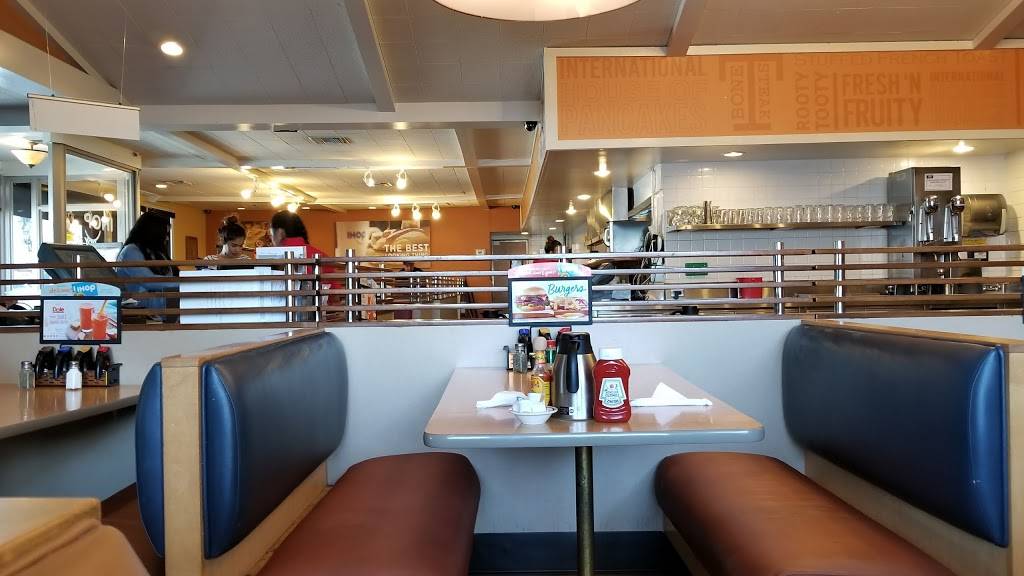 IHOP | restaurant | 8555 Vesper Ave, Panorama City, CA 91402, USA | 8188916186 OR +1 818-891-6186