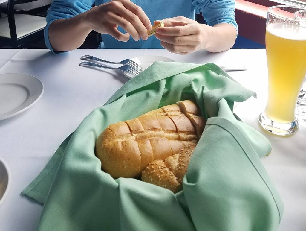 Leonardos | restaurant | 2021 Brunswick Ave, Lawrence Township, NJ 08648, USA | 6093964466 OR +1 609-396-4466