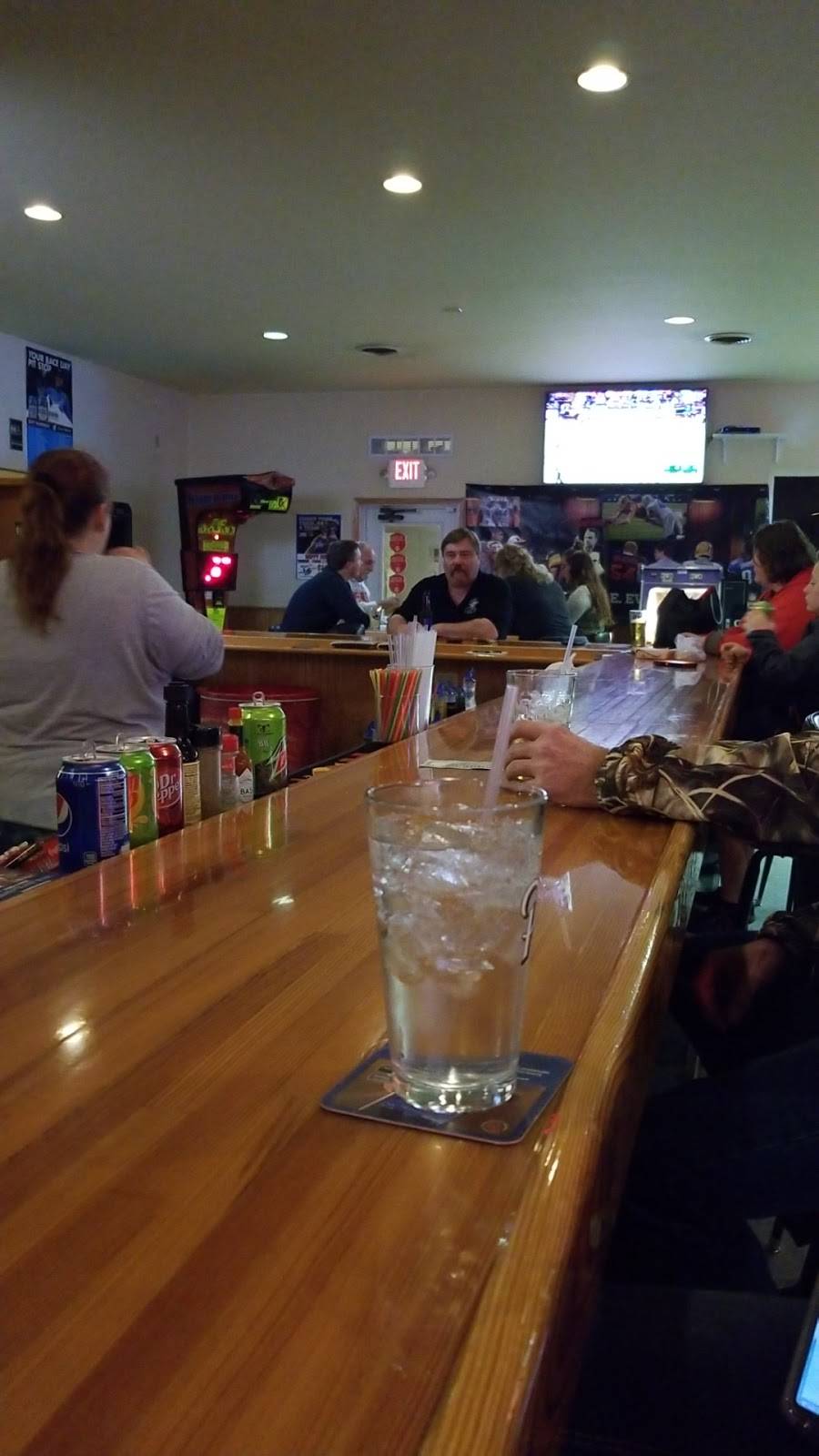 Big Dan & Spaces Kelly Club | restaurant | 4810 Ross Ave, Schofield, WI 54476, USA | 7153596307 OR +1 715-359-6307