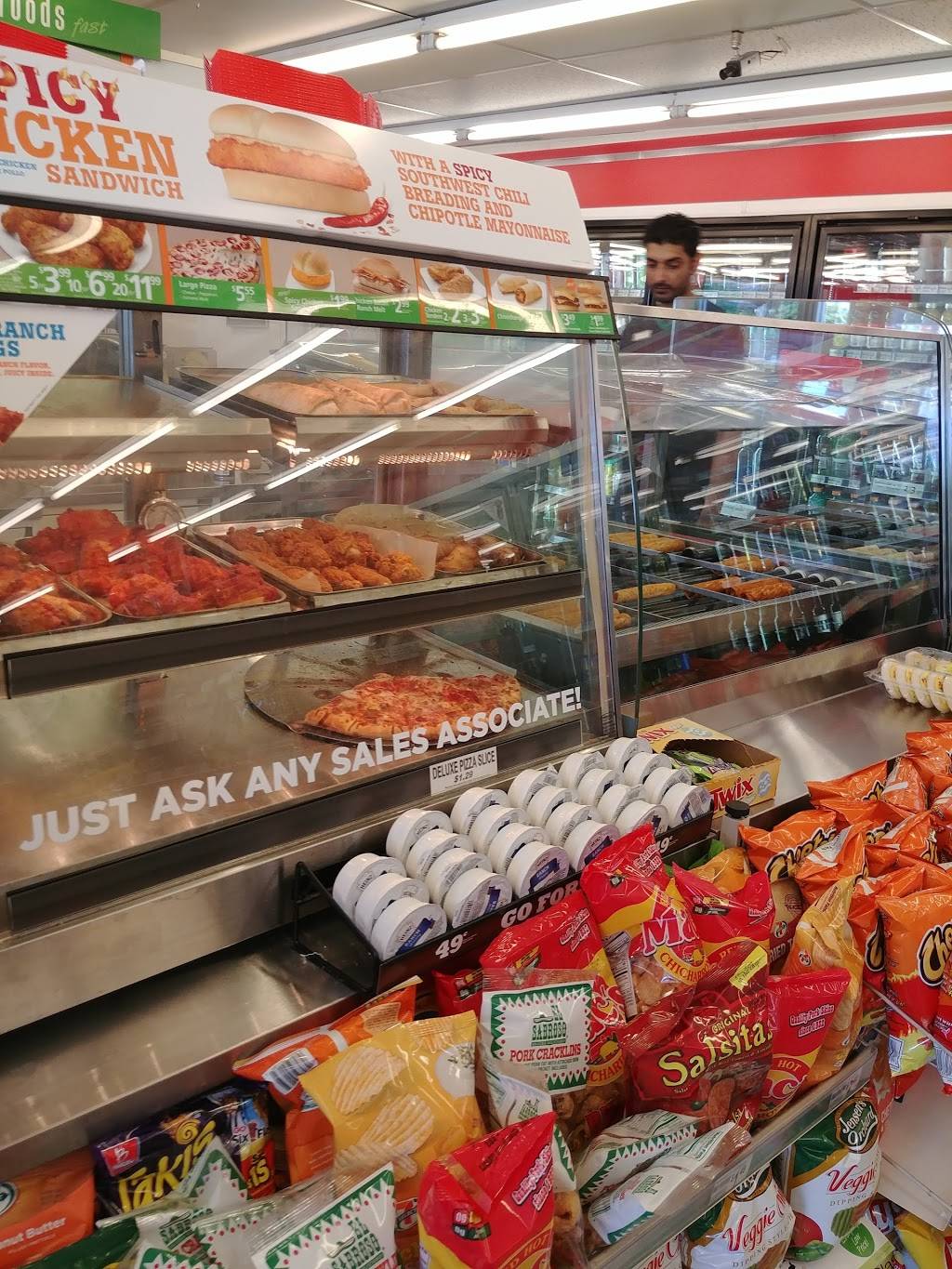 7-Eleven | bakery | 1901 Bridgeway, Sausalito, CA 94965, USA | 4153247200 OR +1 415-324-7200